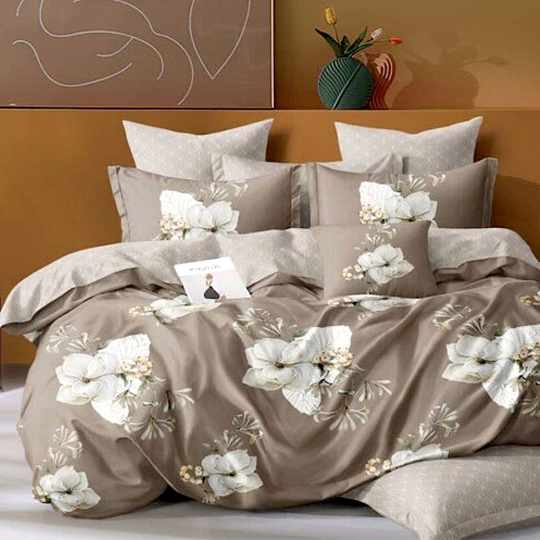 7 dielna sada obliečok na 2 postele - prestieradlo ZADARMO Dark Beige Hibiscus