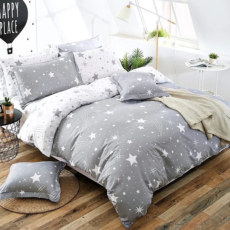7 dielna súprava obliečok na 2 postele + plachta ZADARMO Night Sky Light Grey